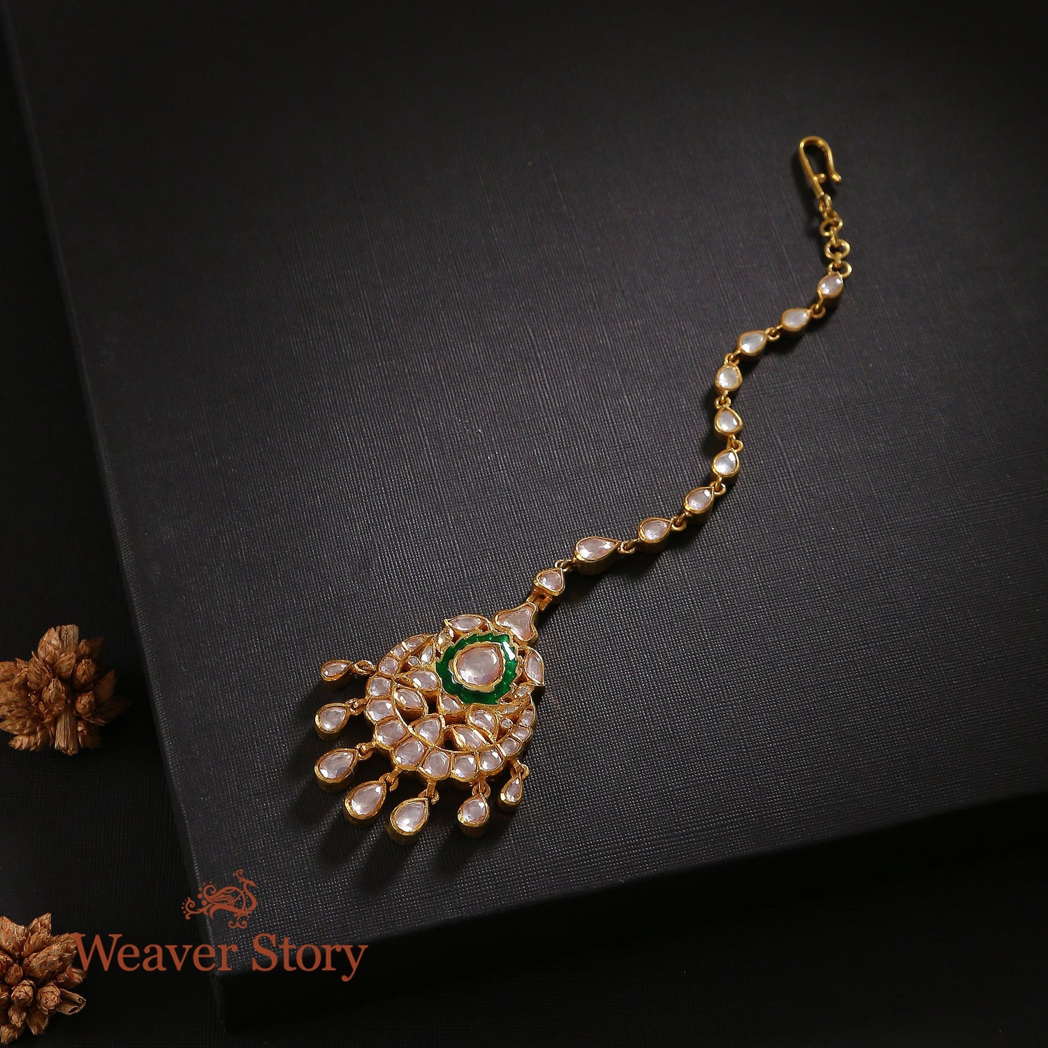 Sangdil_Matha_Tikka_with_Moissanite_Polki_Crafted_in_Pure_Silver_WeaverStory_01