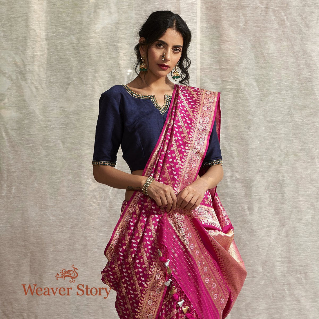 Handloom_Hot_Pink_Real_Zari_Sona_Rupa_Kadhwa_Jangla_Saree_with_Small_Paisley_WeaverStory_01