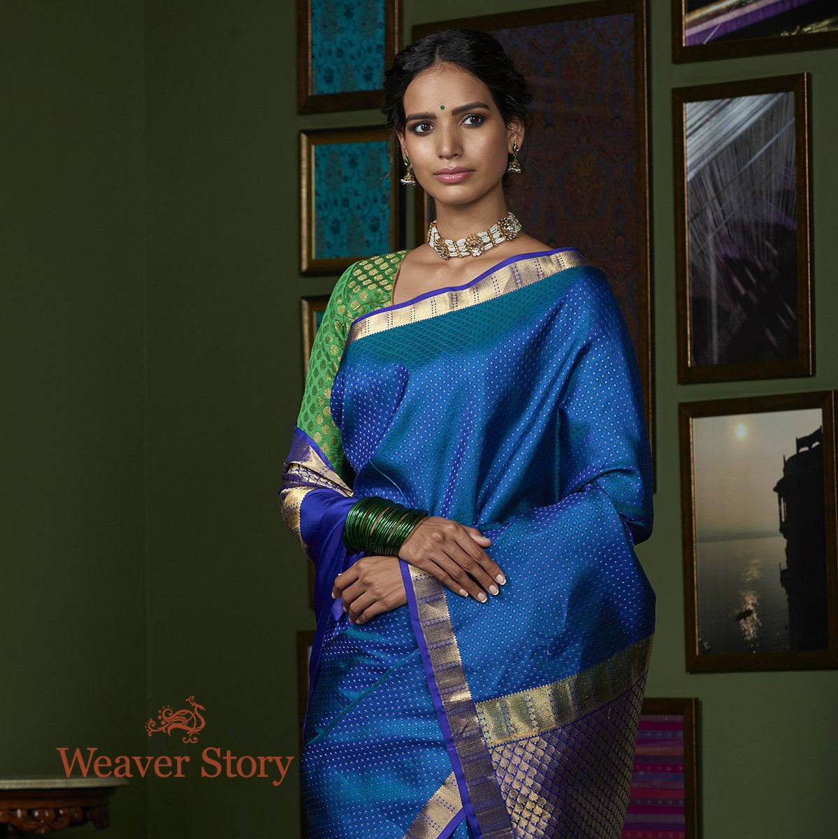 Handwoven_Peacock_Blue_Self_Weave_Kanjivaram_Saree_with_Purple_Border_WeaverStory_01