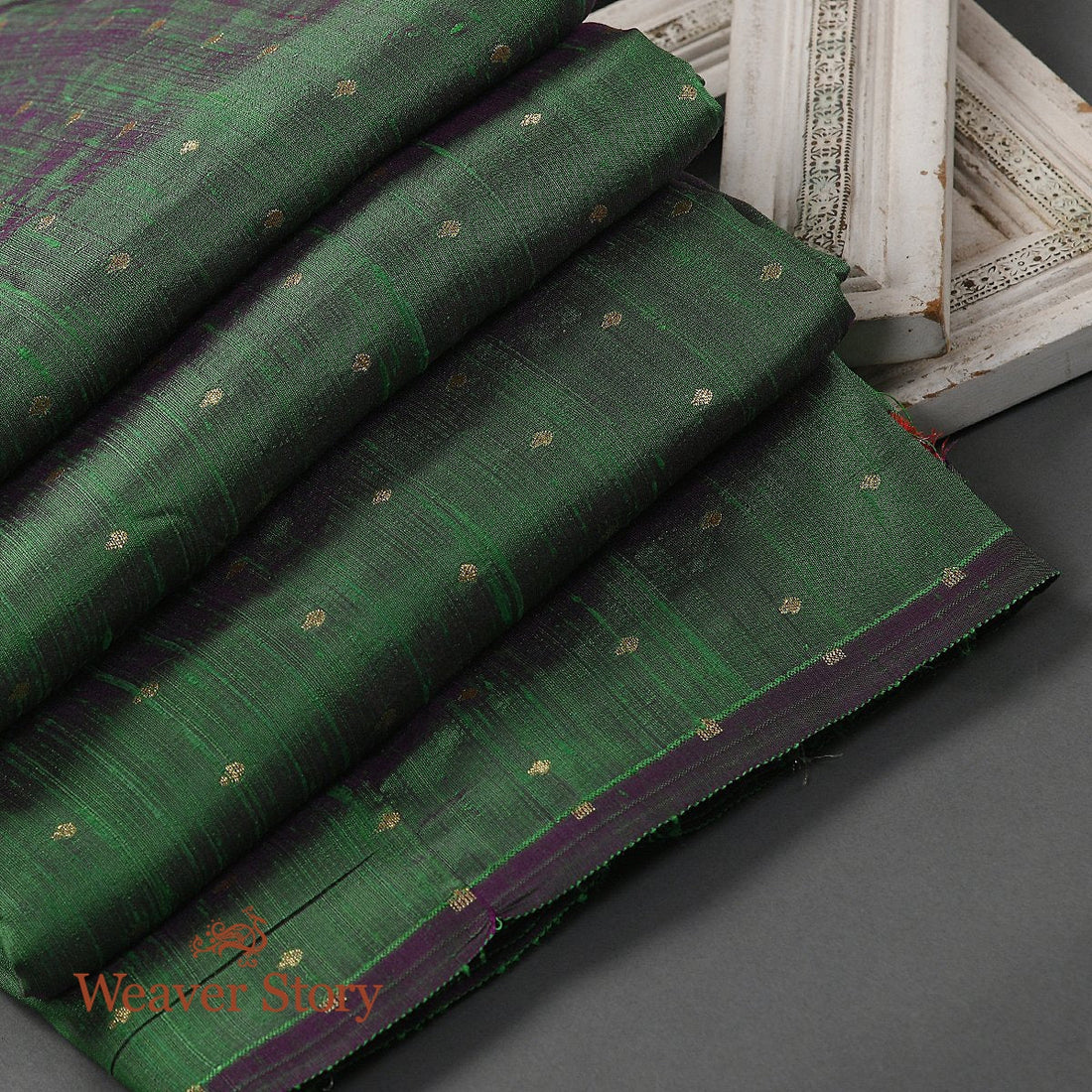 Handloom_Green_Dual_Tone_Tusser_Silk_Fabric_WeaverStory_01