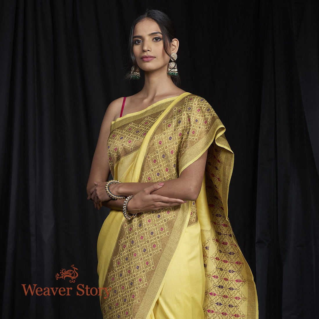Handwoven_Munga_Silk_Banarasi_Saree_with_Meenakari_Border_WeaverStory_01