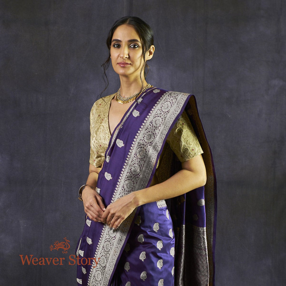 Handwoven_Dark_Purple_Kairi_Boota_Saree_WeaverStory_01
