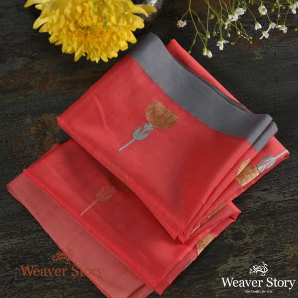 Handwoven_Peach_Cotton_Silk_Dupatta_with_Tulips_woven_in_Zari_WeaverStory_01