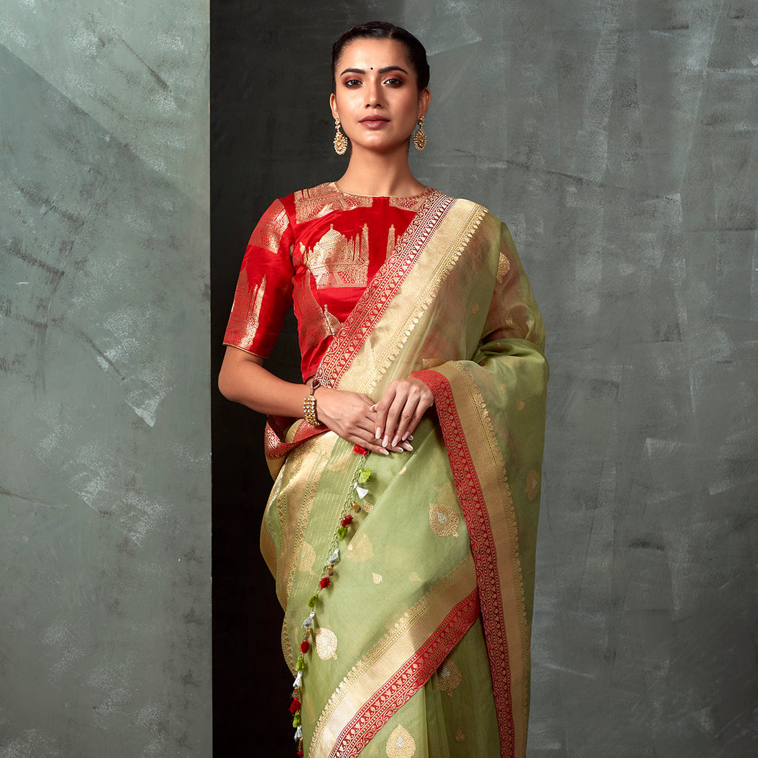 Handloom_Pista_Green_Kora_Saree_with_Red_Selvedge_WeaverStory_01