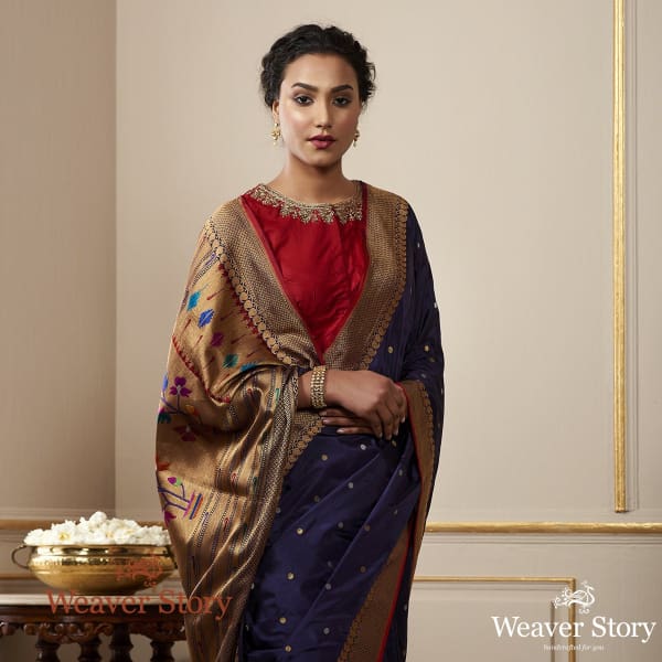 Handwoven_Dark_Purple_Paithani_Border_WeaverStory_01