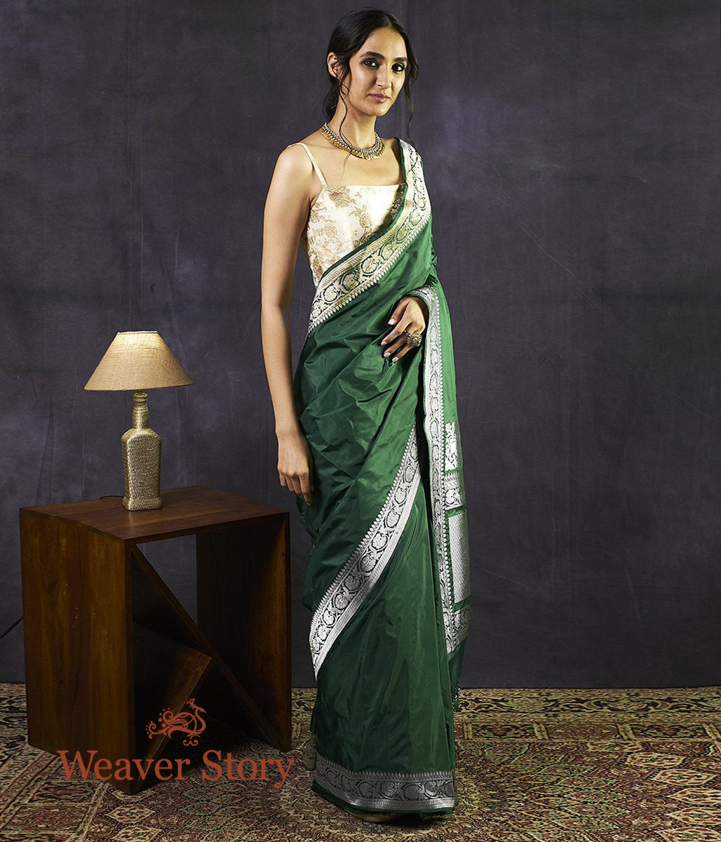 Handwoven_Emerald_Green_Katan_Silk_Saree_with_kadhwa_Border_and_Pallu_WeaverStory_01
