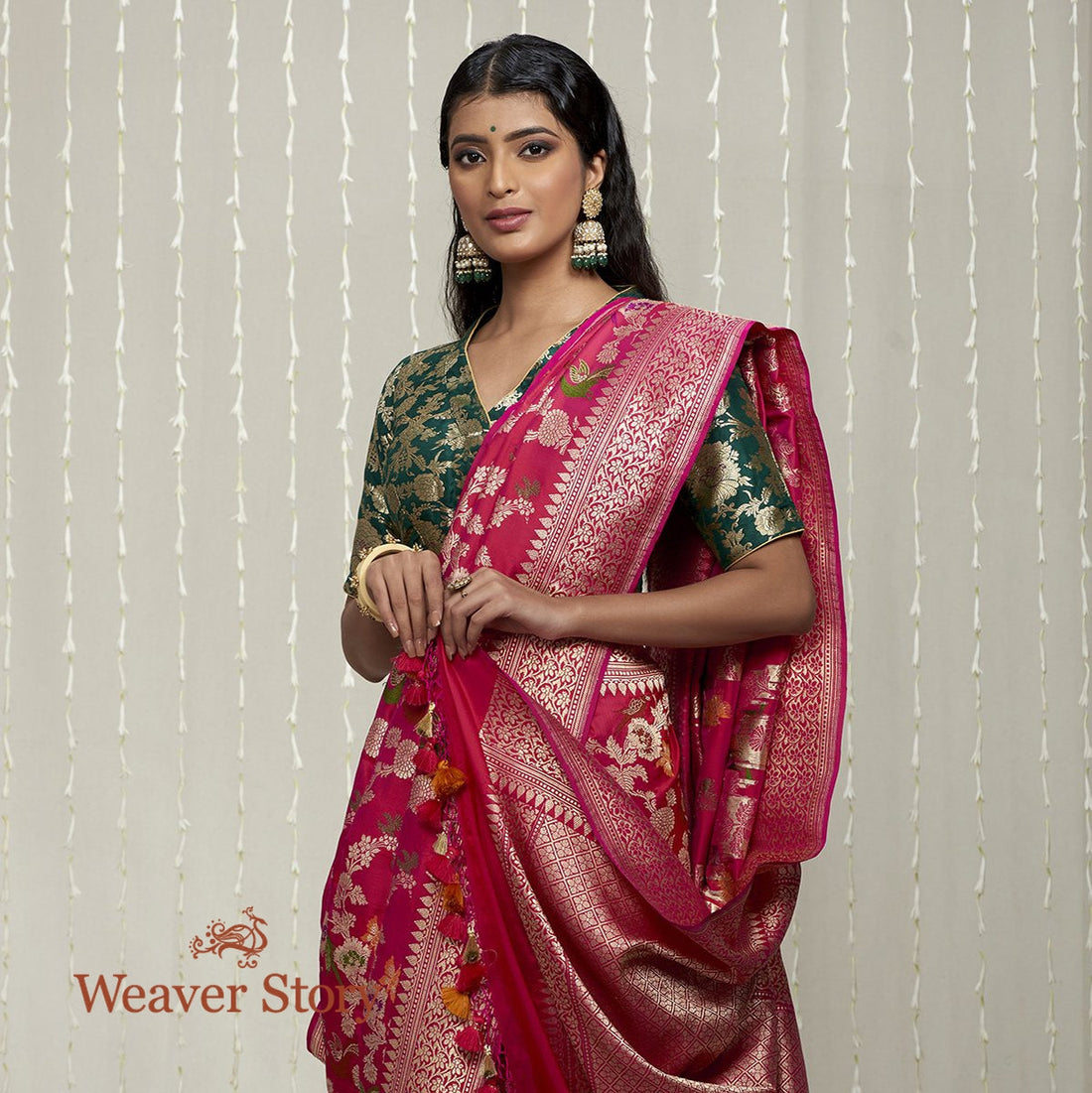 Handloom_Pink_Meenakari_Shikargah_Saree_WeaverStory_01