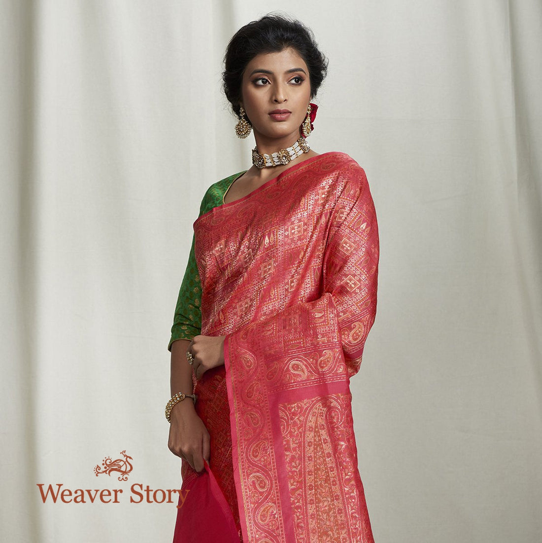 Handwoven_Gharchola_Saree_Orange_and_Pink_Dual_Tone_WeaverStory_01