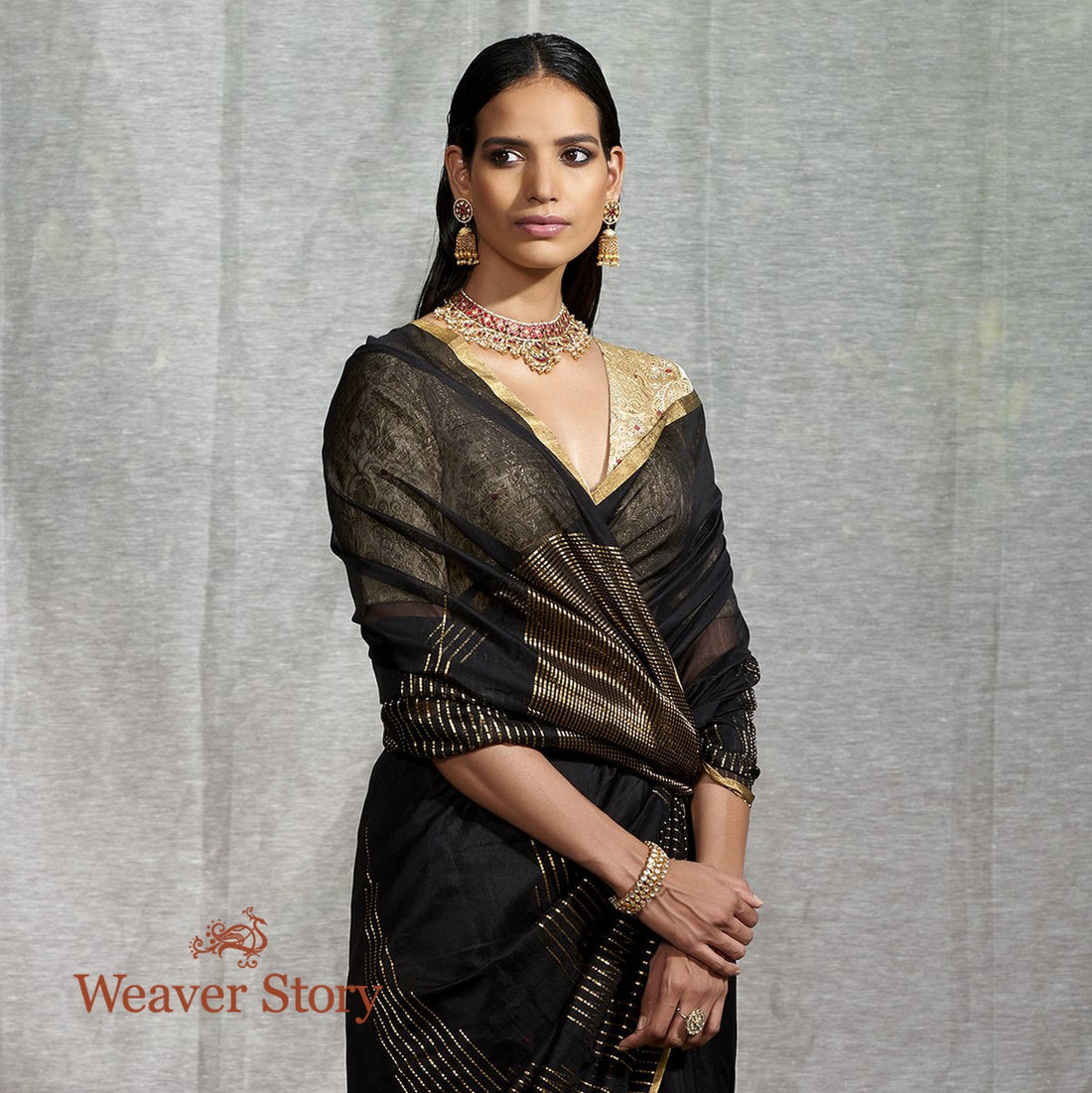 Handloom_Black_Merecrised_Cotton_Silk_Saree_with_Zari_Stripes_WeaverStory_01