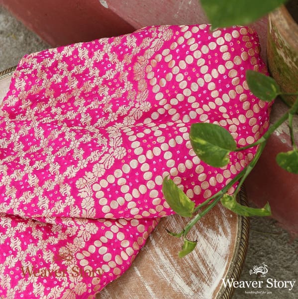 Handwoven_Banarasi_Bandhani_Georgette_Dupatta_WeaverStory_01