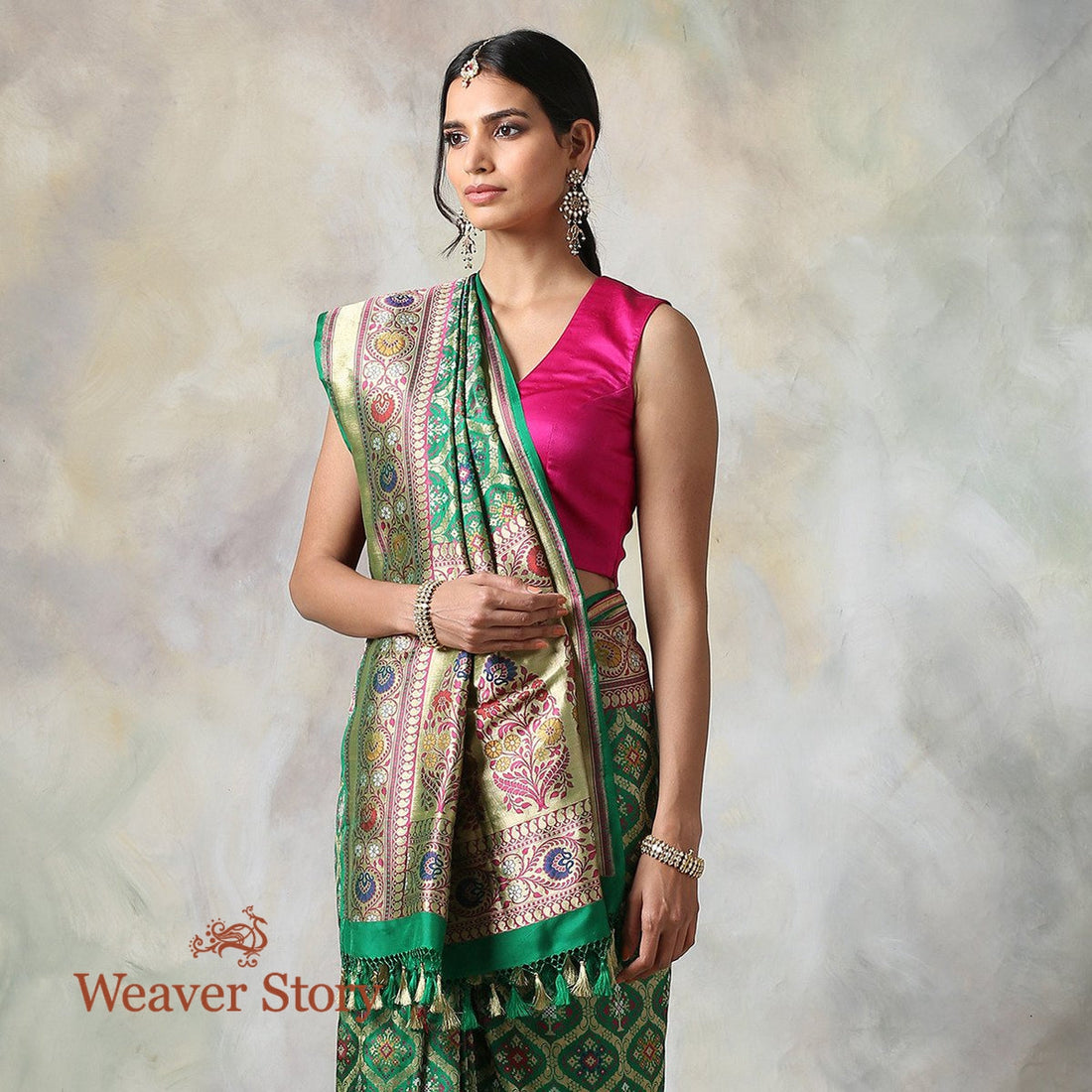 Handloom_Green_Double_Warp_Banarasi_Patola_Saree_with_Meenakari_WeaverStory_01