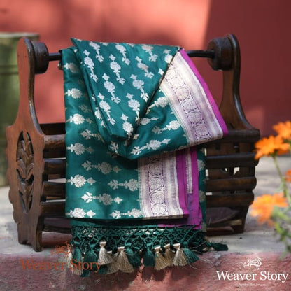 Handloom_Green_Mughal_Booti_Dupatta_WeaverStory_01