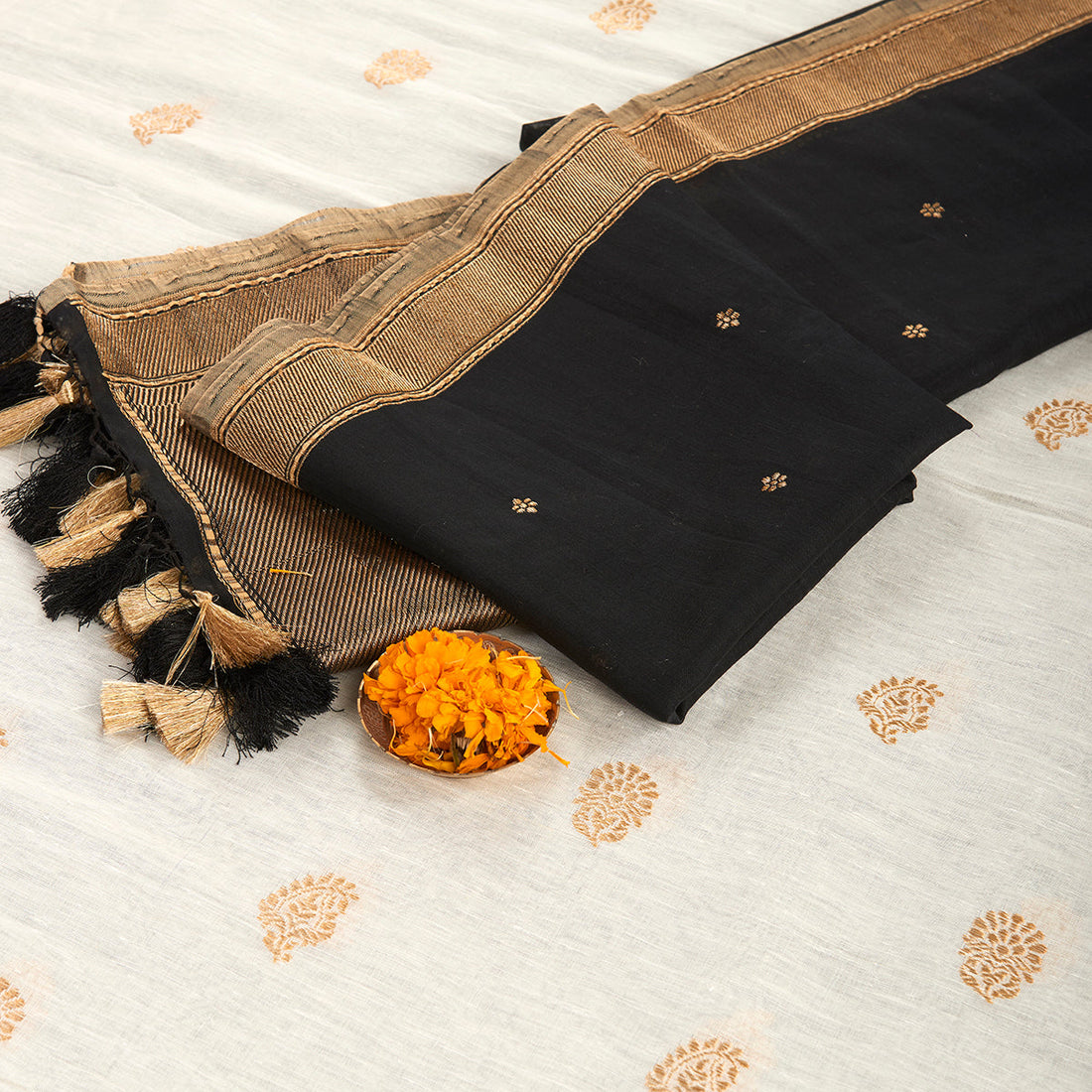 Suit_Set_-_Handwoven_Offwhite_Linen_Kurta_with_Black_Dupatta_WeaverStory_01