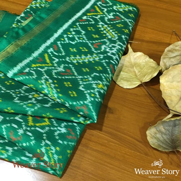 Handwoven_Rajkot_Patola_Silk_Dupatta_in_Green_WeaverStory_01