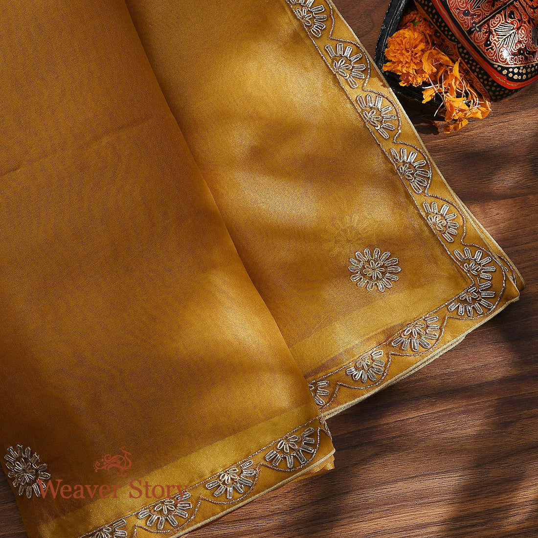 Handloom_Yellow_Dupatta_with_Scalloped_Zardozi_Work_WeaverStory_01