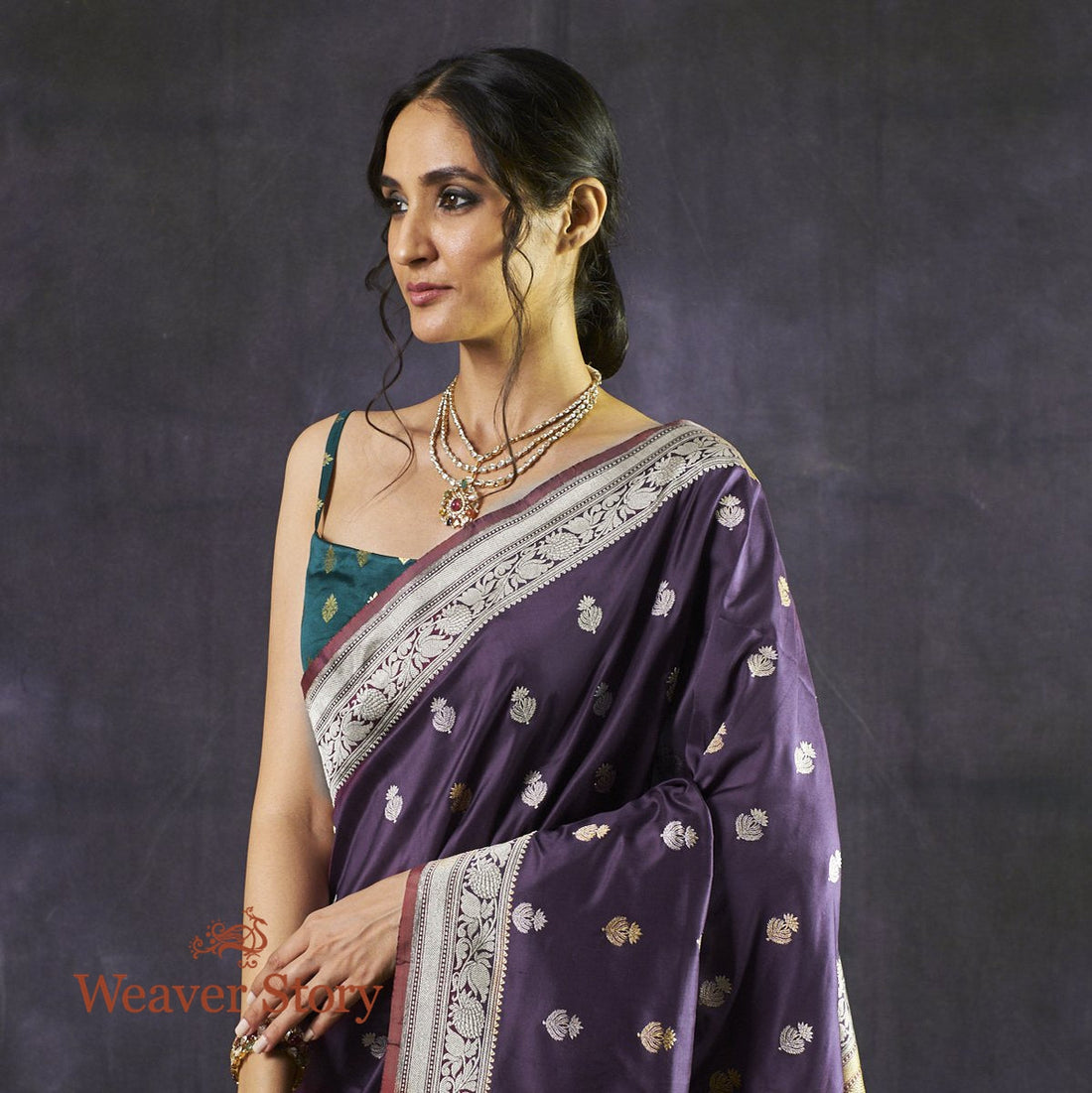 Handwoven_Dark_Purple_Kadhwa_Booti_Saree_with_Beldaar_Border_WeaverStory_01