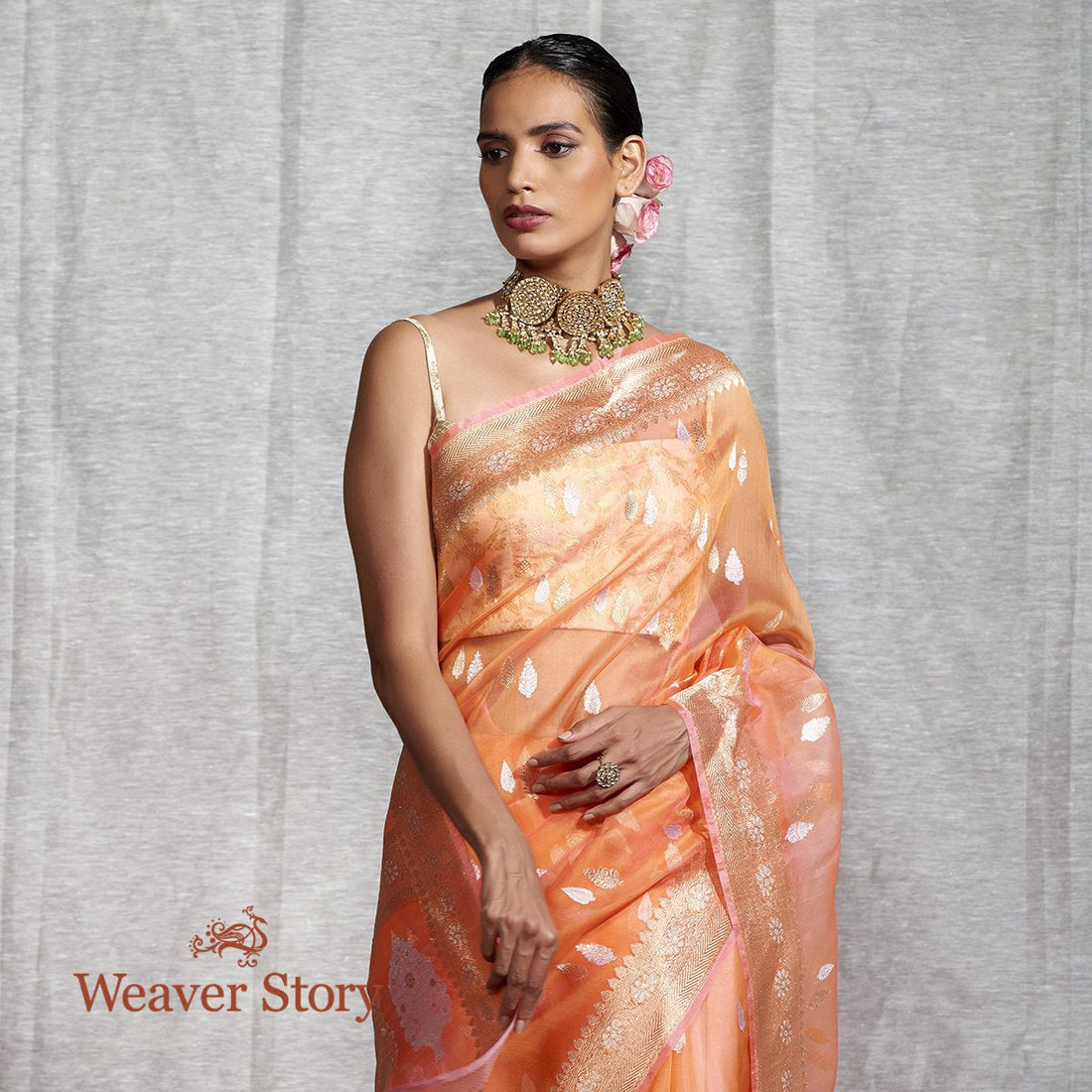 Handwoven_Peach_Kora_Silk_Banarasi_with_Sona_Rupa_Zari_WeaverStory_01