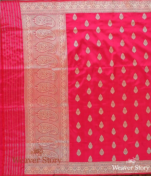 Handwoven_Pink_Kadhwa_Booti_Dupatta_WeaverStory_03