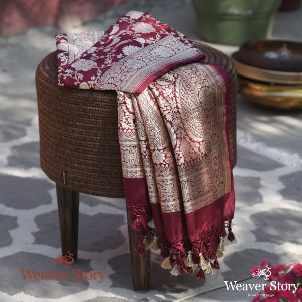 Handwoven_Wine_Cutwork_Jangla_Dupatta_WeaverStory_01