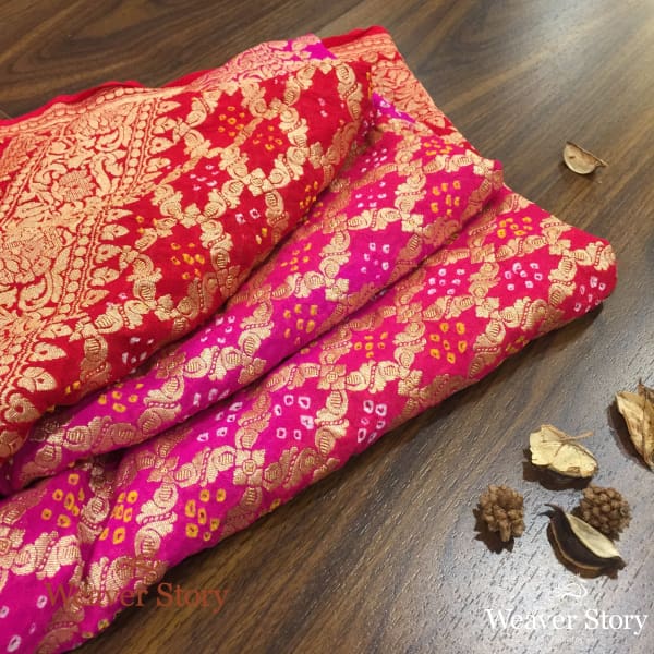 Handwoven_Red_and_Pink_Bandhej_Dupatta_WeaverStory_01