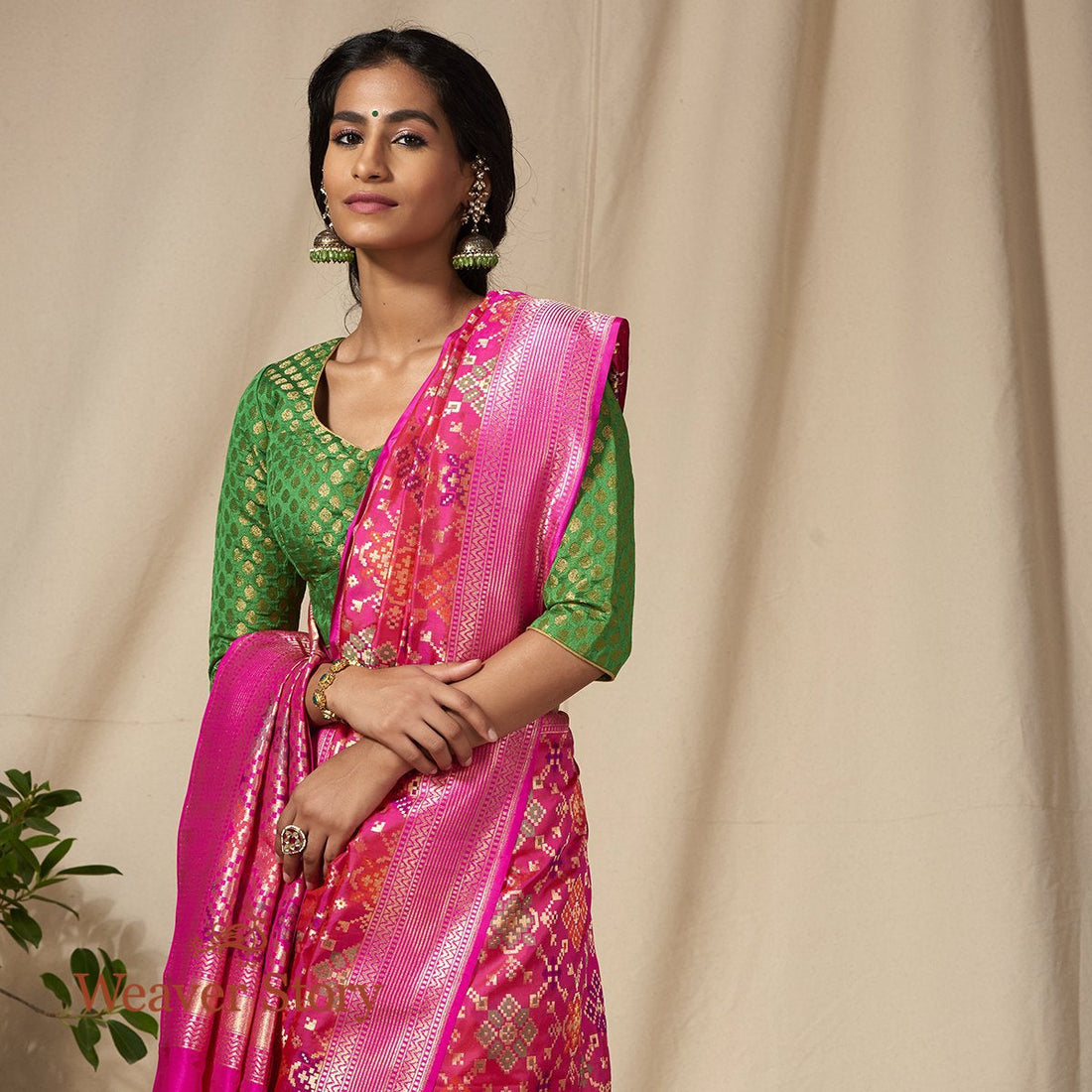 Handwoven_Hot_Pink_Meenakari_Banarasi_Patola_Saree_WeaverStory_01
