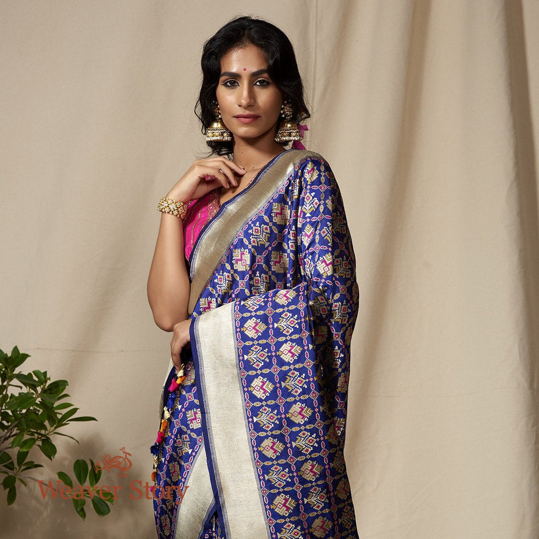 Handwoven_Banarasi_Patola_Saree_in_Blue_with_Meenakari_WeaverStory_01