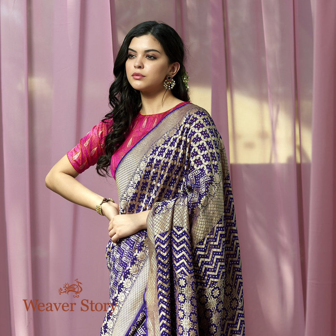 Handwoven_Purple_Banarasi_Bandhej_Saree_WeaverStory_01