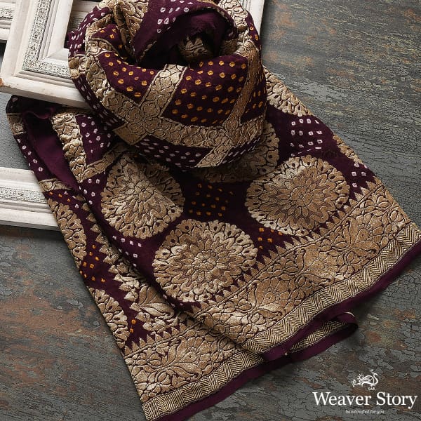 Handwoven_Maroon_Banarasi_Bandhej_Dupatta_WeaverStory_01