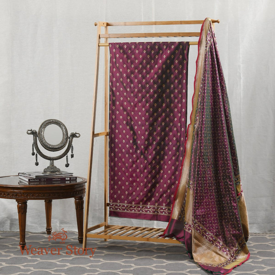 Handwoven_Pink_and_Green_Dual_Tone_Banarasi_Suit_Set_WeaverStory_01
