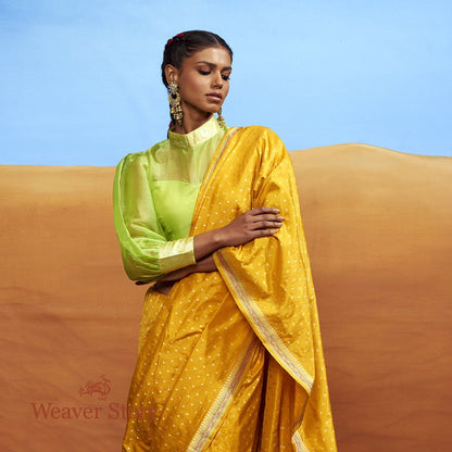 Handwoven_Mustard_Booti_Saree_with_Konia_and_Heavy_Blouse_WeaverStory_01