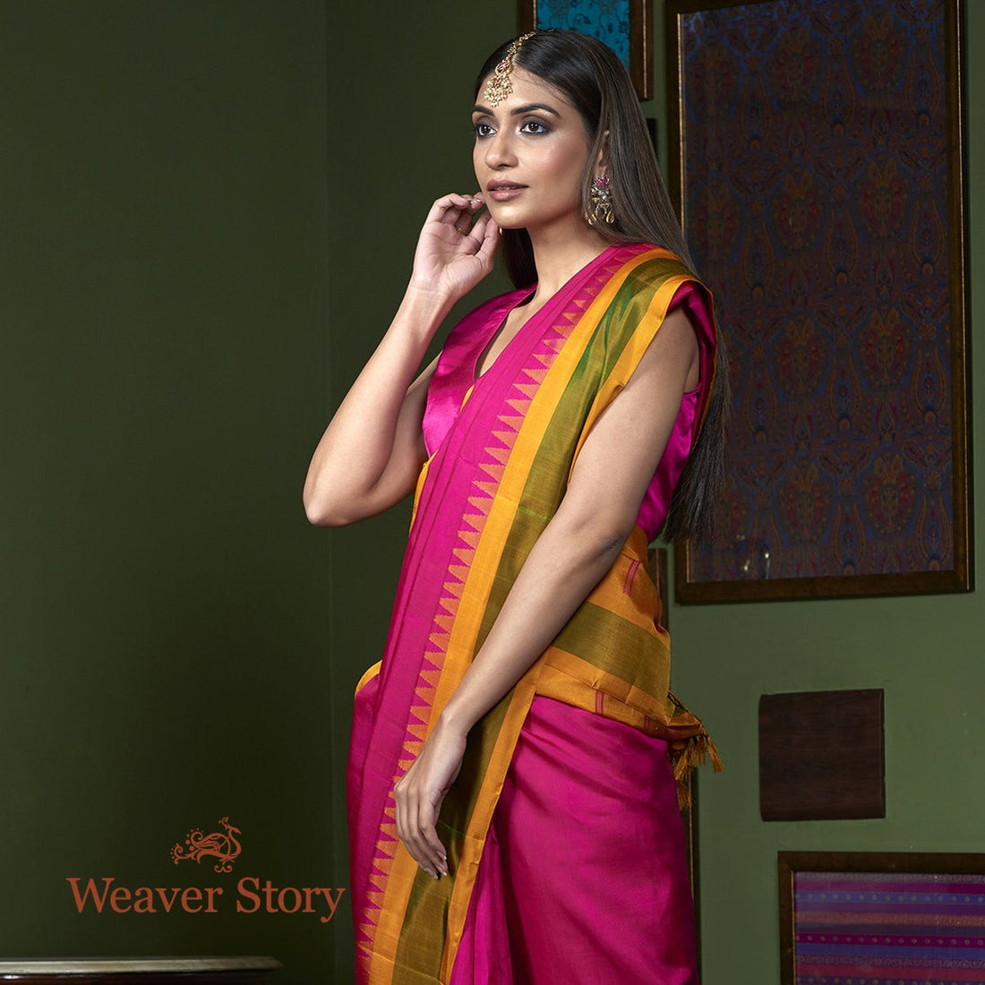 Handloom_Pink_Kanjivaram_Saree_with_Mustard_Temple_Border_WeaverStory_01