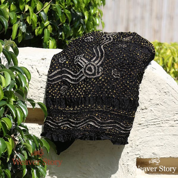 Handwoven_Black_Gajji_Silk_Dupatta_with_Bandhej_WeaverStory_01