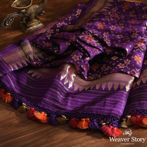 Handwoven_Purple_Patola_Dupatta_WeaverStory_01