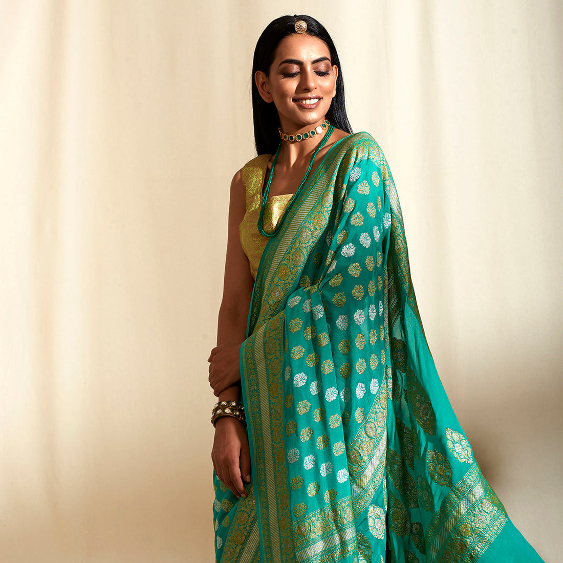 Handwoven_Teal_Green_Banarasi_Georgette_Jangla_Saree_WeaverStory_01