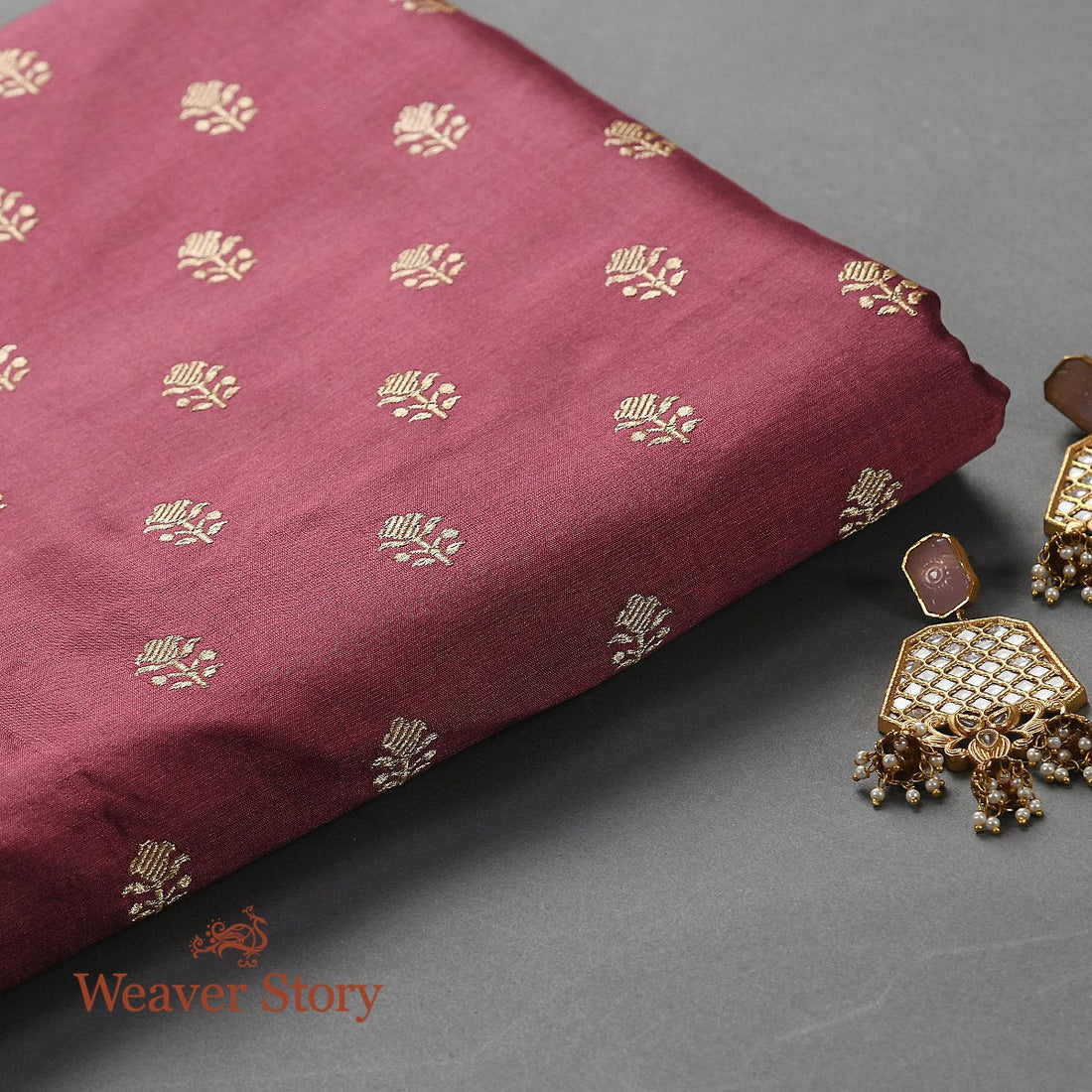 Handloom_Wine_Tulsi_Booti_Gold_Zari_Fabric_WeaverStory_01
