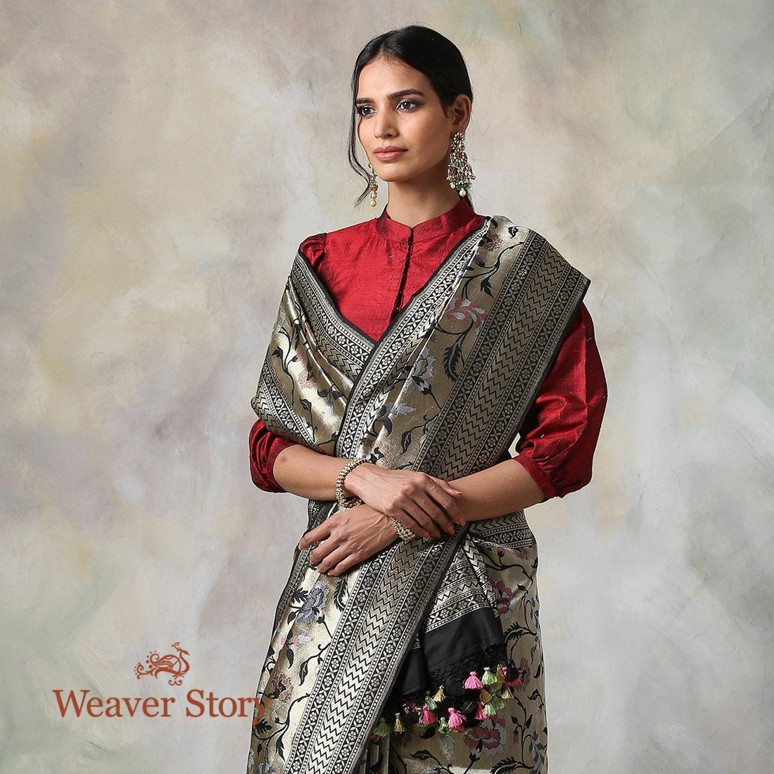Handwoven_Black_Antique_Zari_Base_Saree_with_Meenakari_Jaal_WeaverStory_01
