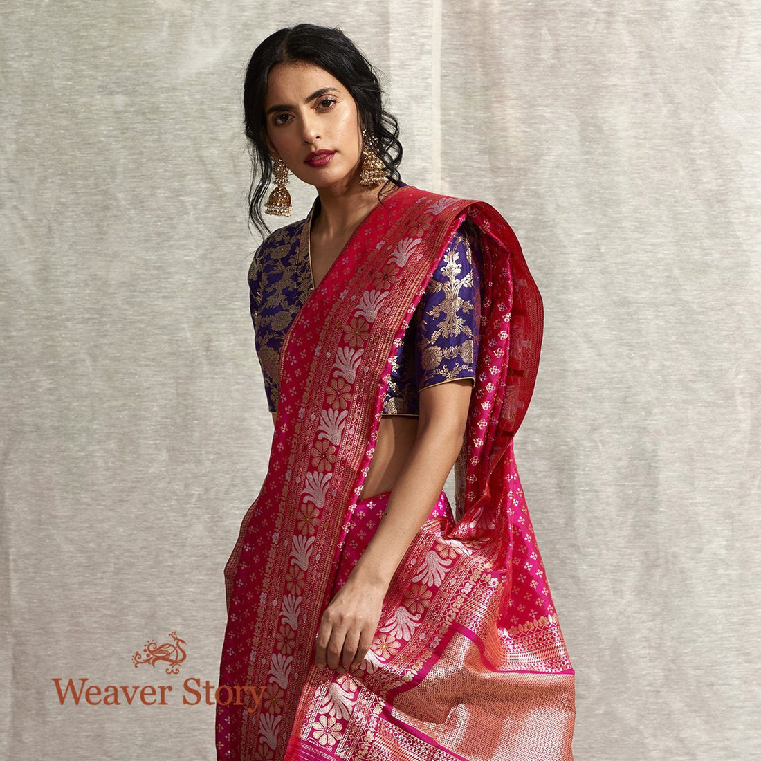 Handwoven_Pink_Sona_Rupa_Zari_Booti_Saree_with_Floral_Border_WeaverStory_01