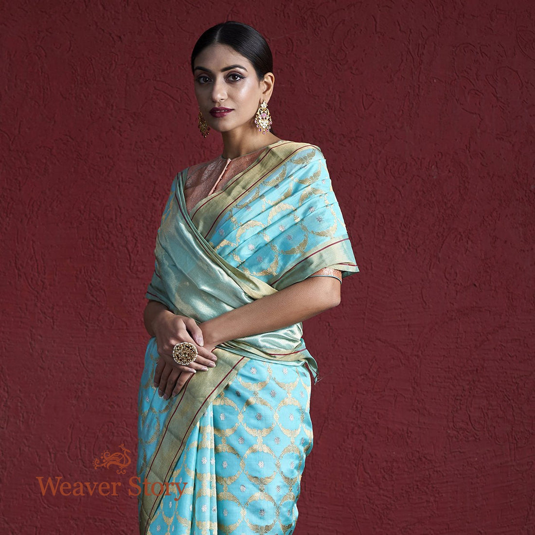 Handloom_Light_Blue_Chanderi_Silk_Saree_with_Zari_Jaal_WeaverStory_01