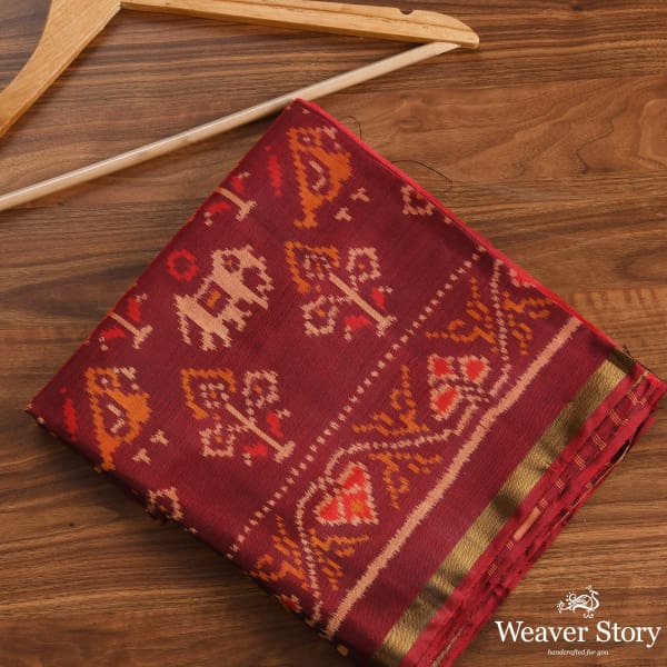 Handwoven_Single_Ikat_Patola_Dupatta_in_Mahroon_WeaverStory_01