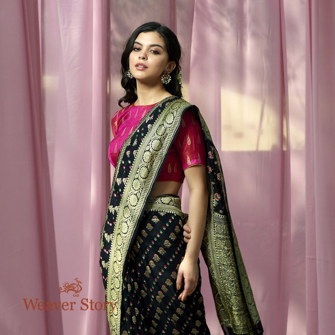 Handwoven_Black_Banarasi_Meenkari_Georgette_Saree_WeaverStory_01