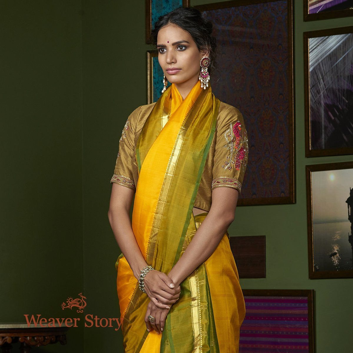 Handwoven_Yellow_Kanjivaram_Silk_Saree_with_Green_Border_WeaverStory_01