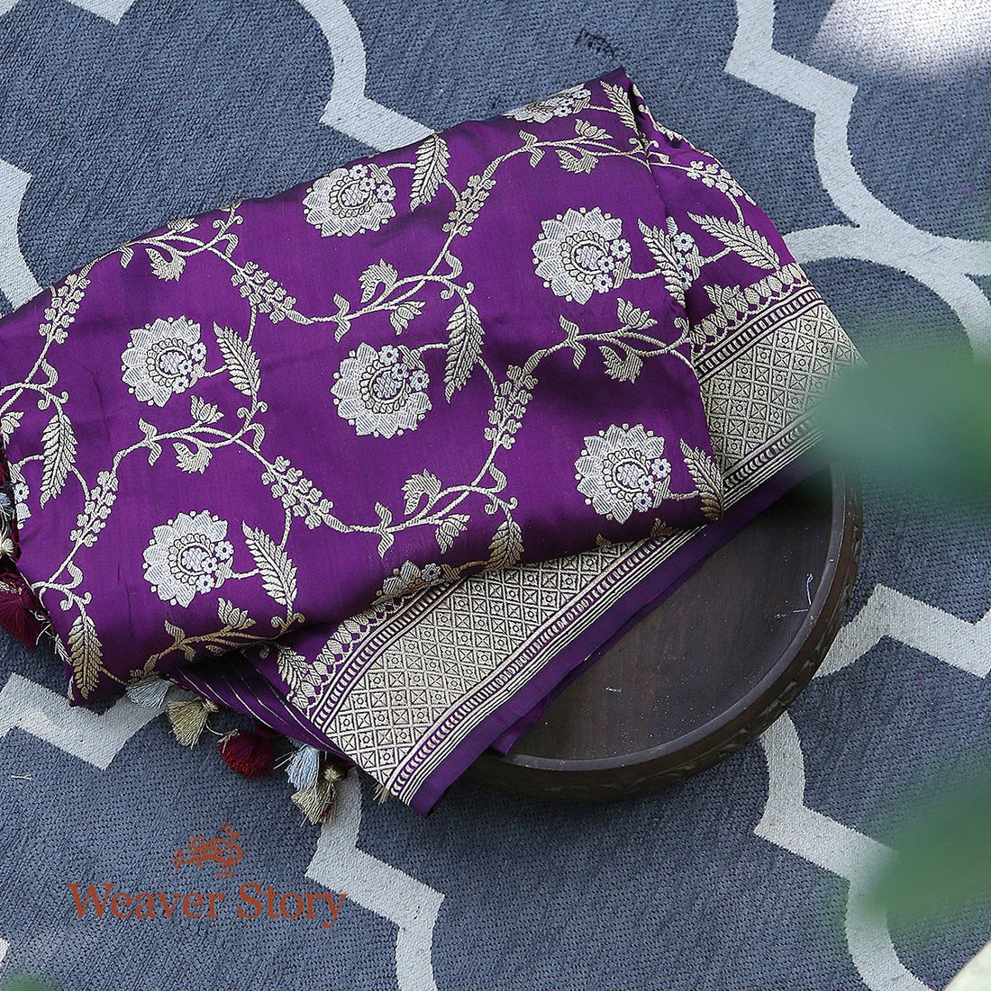 Handloom_Purple_Sona_Rupa_Kadhwa_Jangla_Dupatta_WeaverStory_01