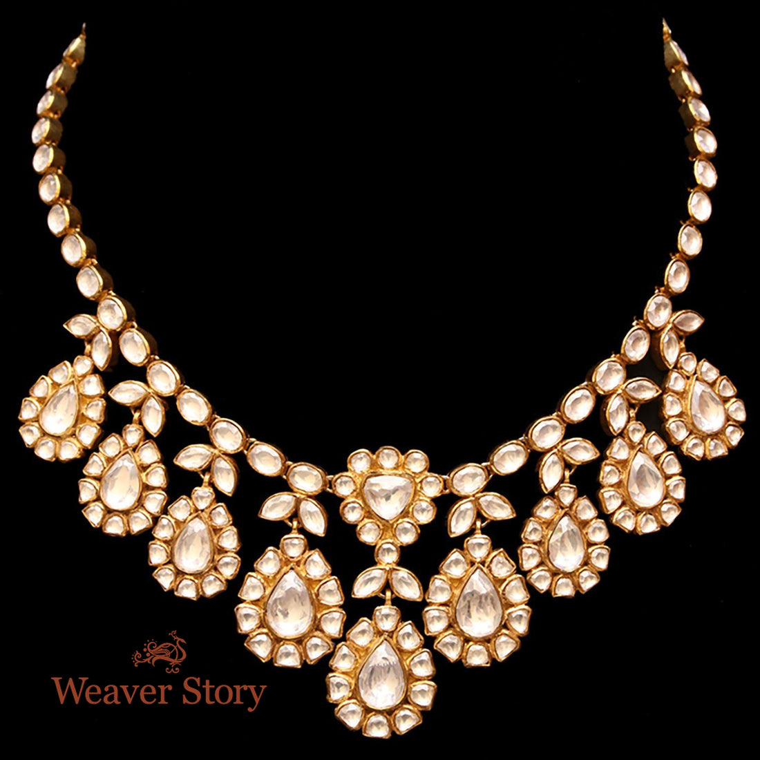 Angoori_Necklace_with_Polki_Crafted_in_Pure_Silver_WeaverStory_02