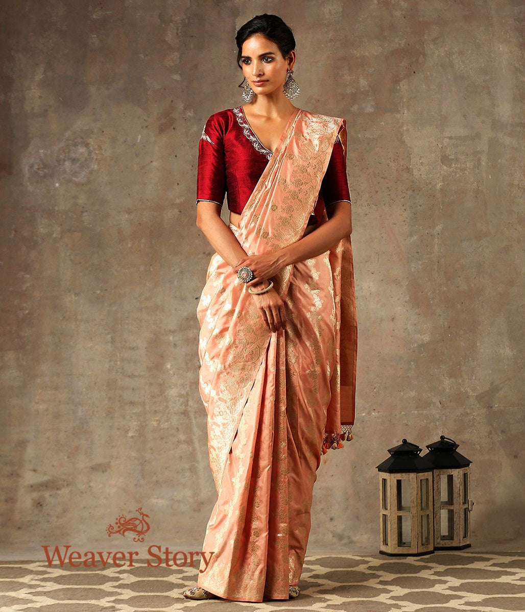 Handwoven_Dull_Peach_Banarasi_Saree_with_Floral_Scalloped_Border_WeaverStory_02