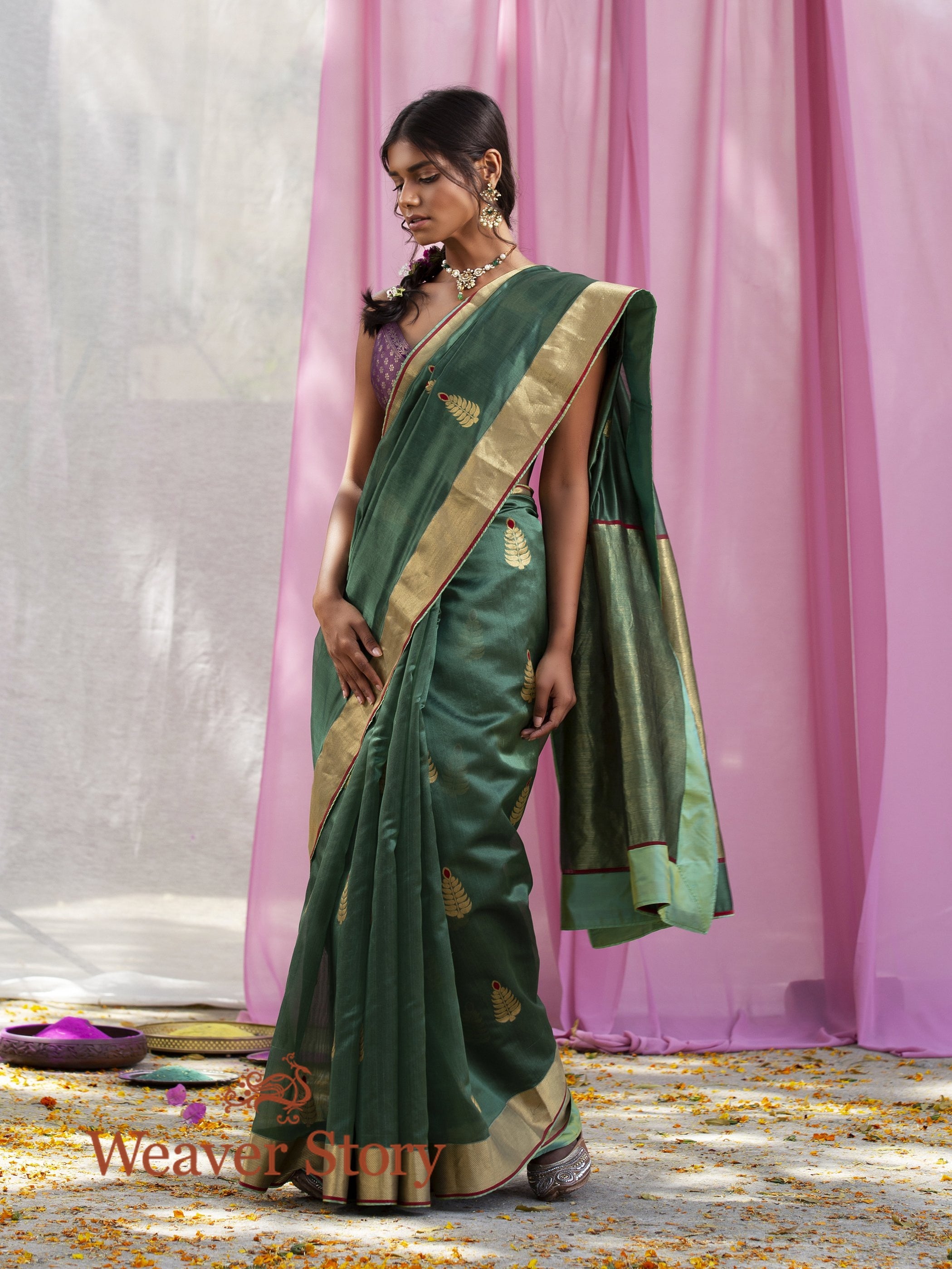 Handwoven_Moss_Green_Chanderi_Silk_Saree_WeaverStory_02