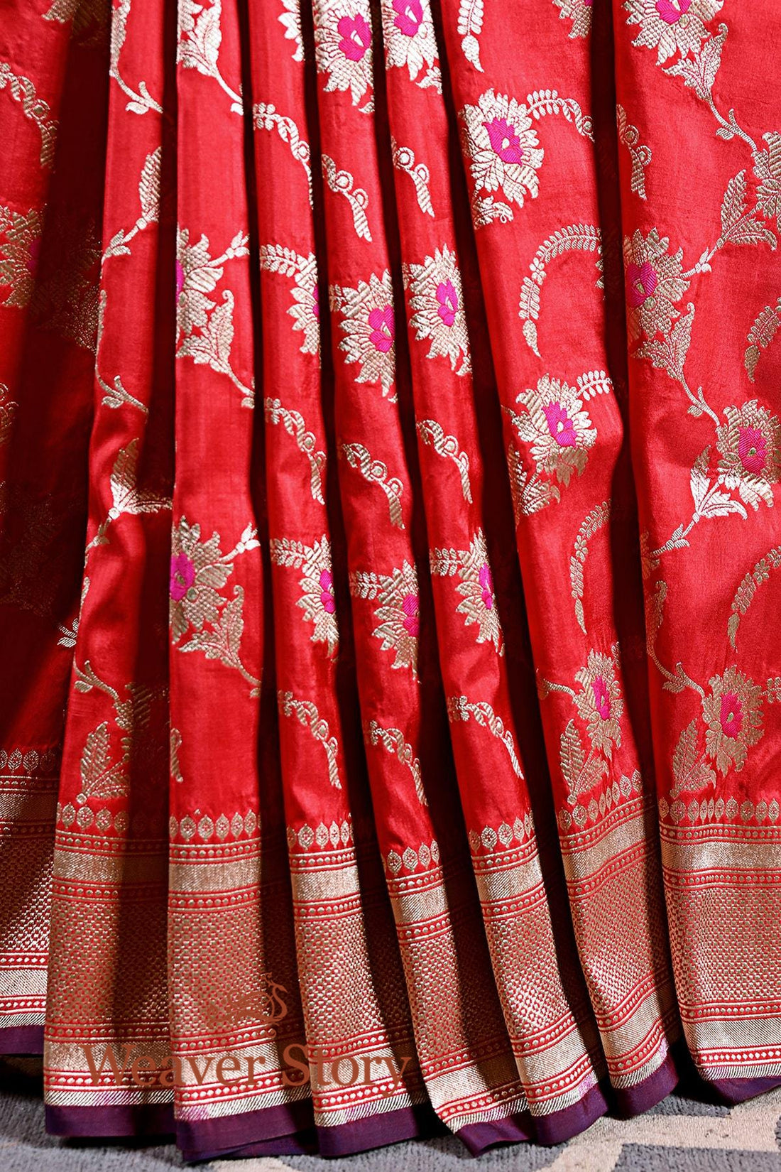 Red_Banarasi_Katan_Silk_Saree_with_Floral_Weave_and_Meenakari_WeaverStory_02