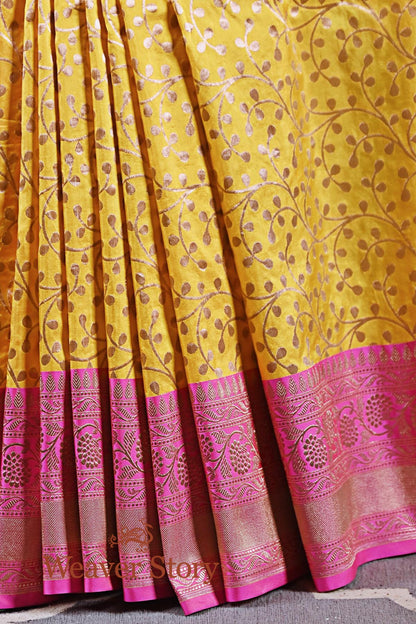 Yellow_and_Pink_Banarasi_Katan_Silk_Handloom_Saree_WeaverStory_02