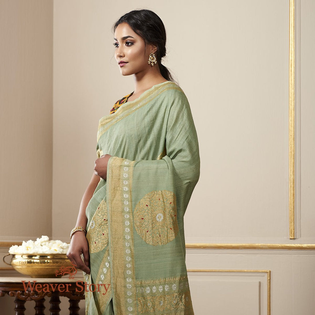 Handloom_Moss_Green_Tusser_Georgette_Saree_with_Kadhwa_Boota_and_Meenakari_WeaverStory_01