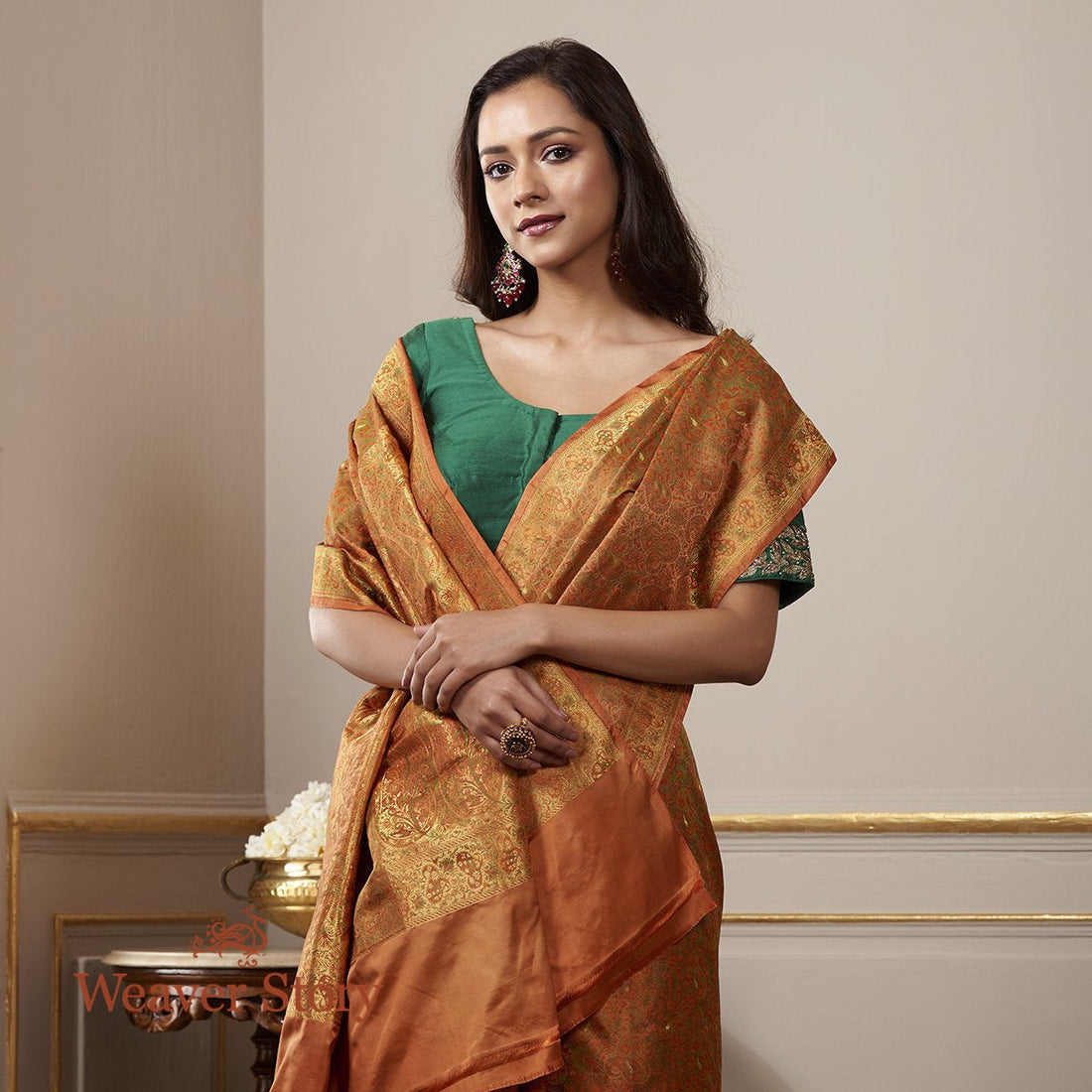 Handloom_Mustard_Tanchoi_Jamawar_Saree_with_Zari_Woven_Paisleys_WeaverStory_01