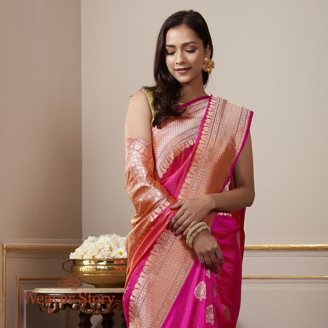 Handloom_Hot_Pink_Banarasi_Tanchoi_Saree_with_Kadhwa_Booti_WeaverStory_01